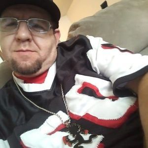 Meet your Posher, Damon